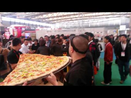 Самая большая пицца Китая. Часть 2